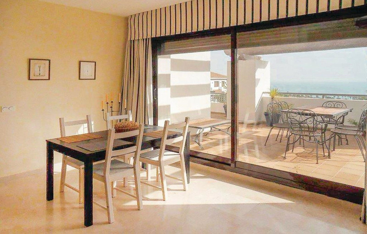 Apartment Penthouse in San Roque, Costa del Sol
