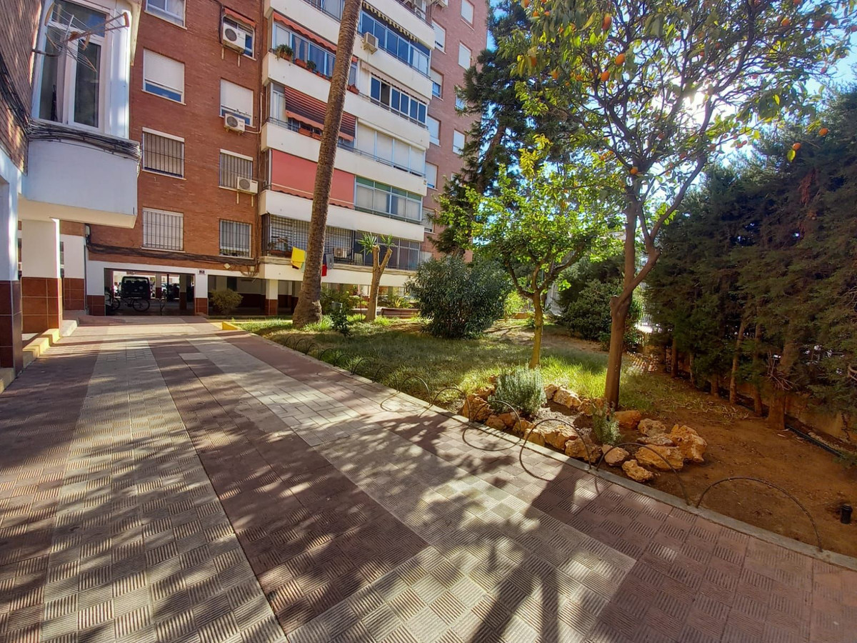 Middle Floor Apartment for sale in Málaga Centro, Costa del Sol