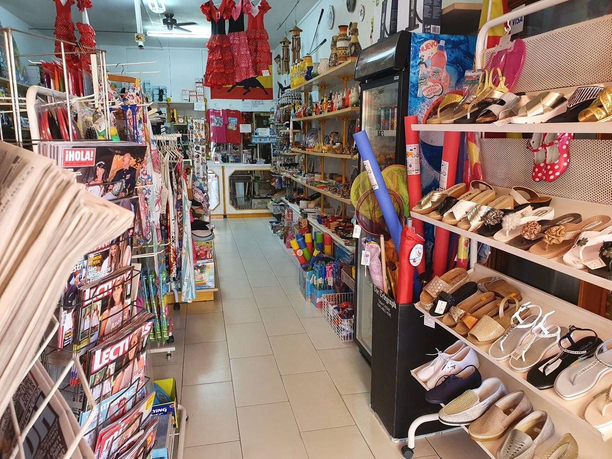 Commercial Shop in Benavista, Costa del Sol
