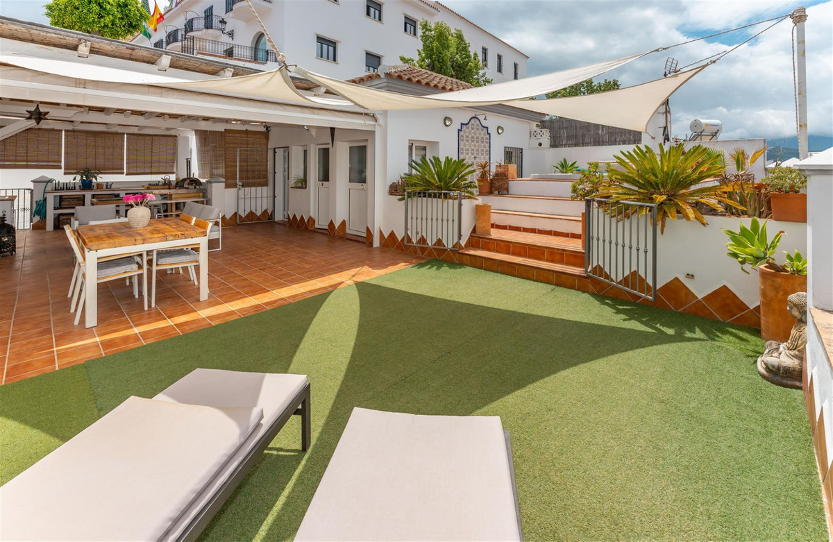 4 bed, 3 bath Townhouse - Terraced - for sale in Alhaurín el Grande, Málaga, for 349,000 EUR