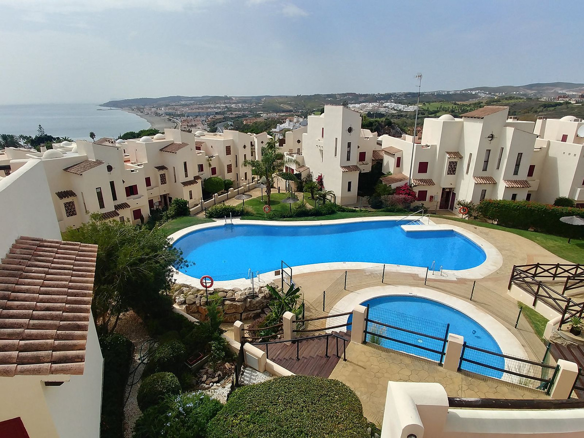 2 Bedroom Apartment For Sale, Casares Playa