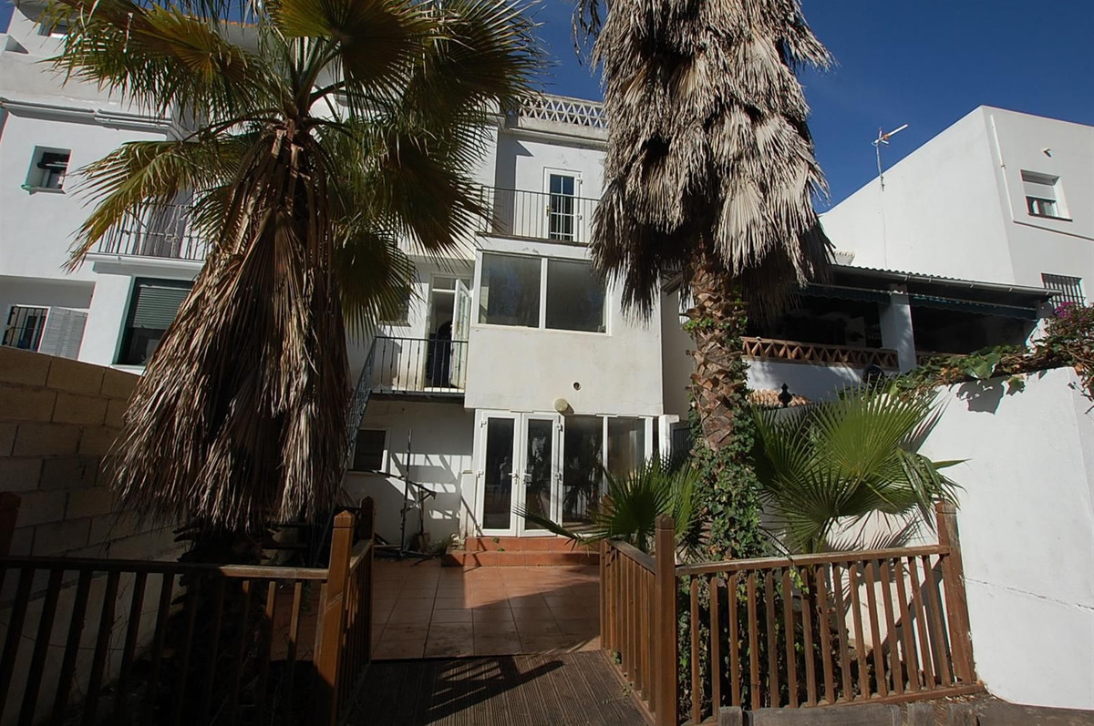 4 Bedroom Townhouse For Sale Mijas Costa, Costa del Sol - HP4180123