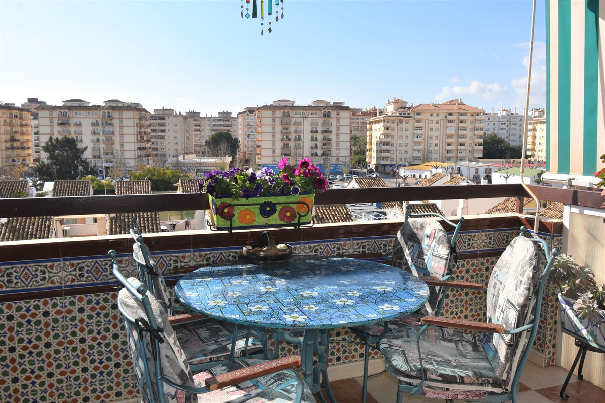 BEAUTIFUL APARTMENT IN GREAT LOCATION IN LOS BOLICHES

This beautiful apartment is distributed in a , Spain