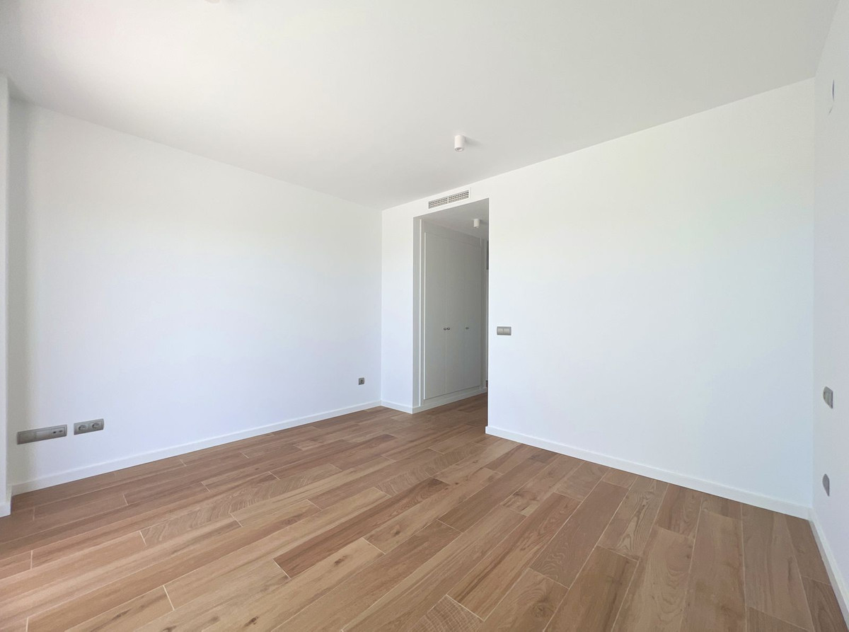 Appartement te koop in La Alcaidesa R4347013