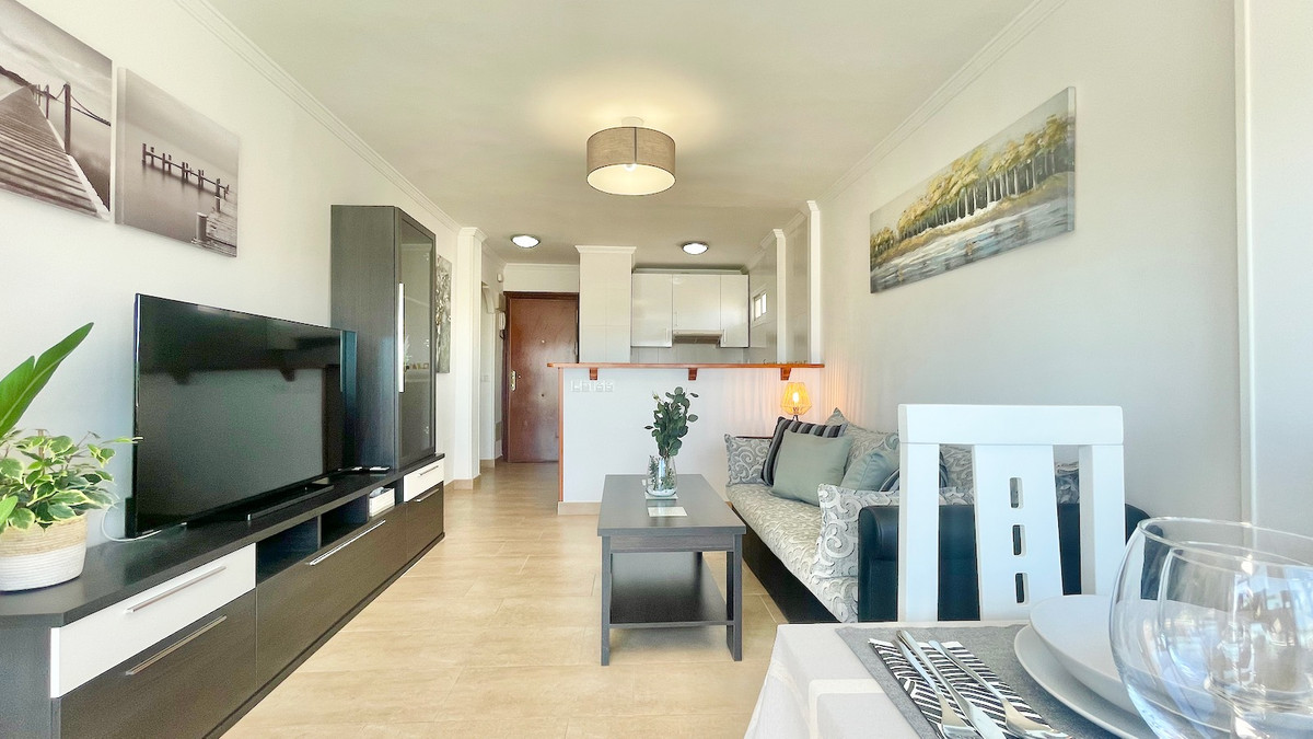 2 Bedroom Middle Floor Apartment For Sale Benalmadena, Costa del Sol - HP4695847