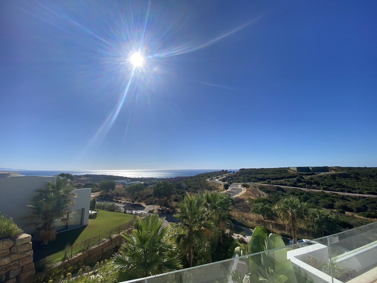 Very exceptional penthouse for sale in one of the best areas at the coast, Finca Cortesin is known for its globally renowned for providing one of E...