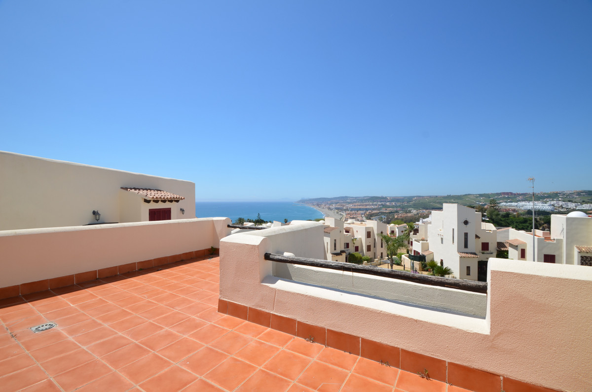 Penthouse for sale in Casares Playa R3855388