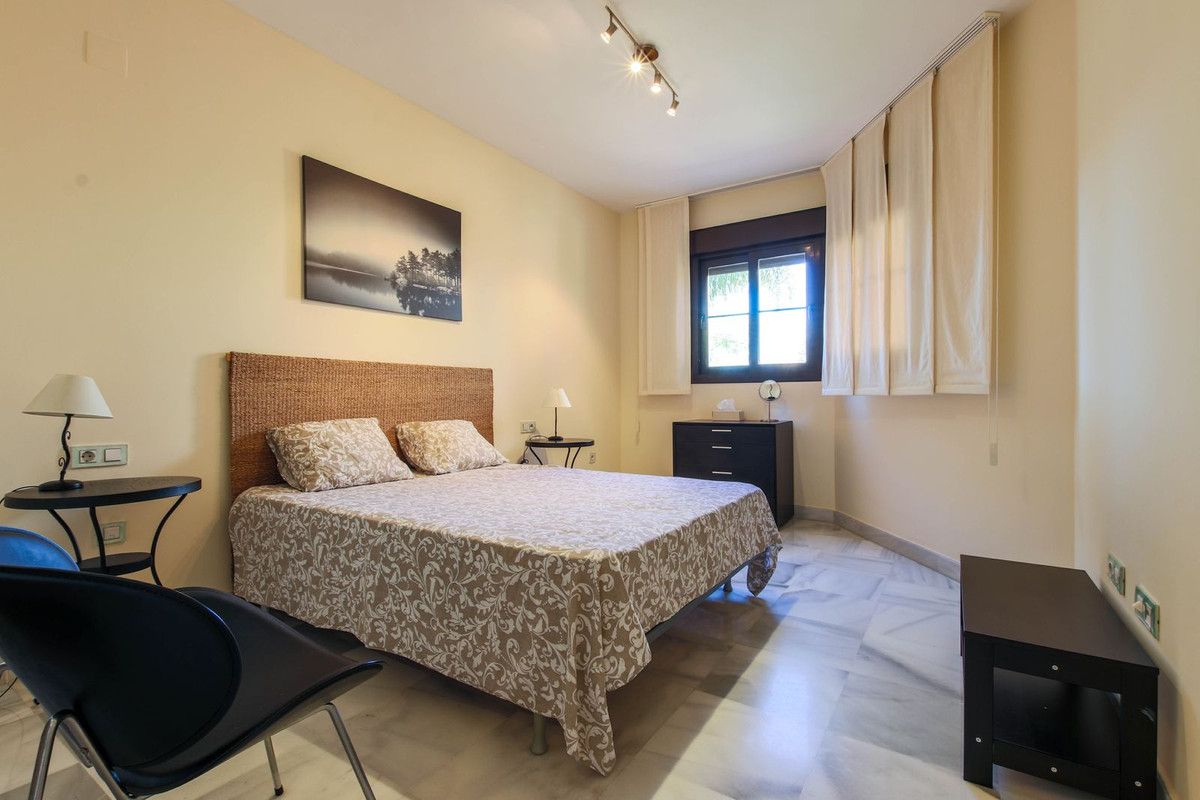 2 bedroom Apartment For Sale in Hacienda del Sol, Málaga - thumb 3
