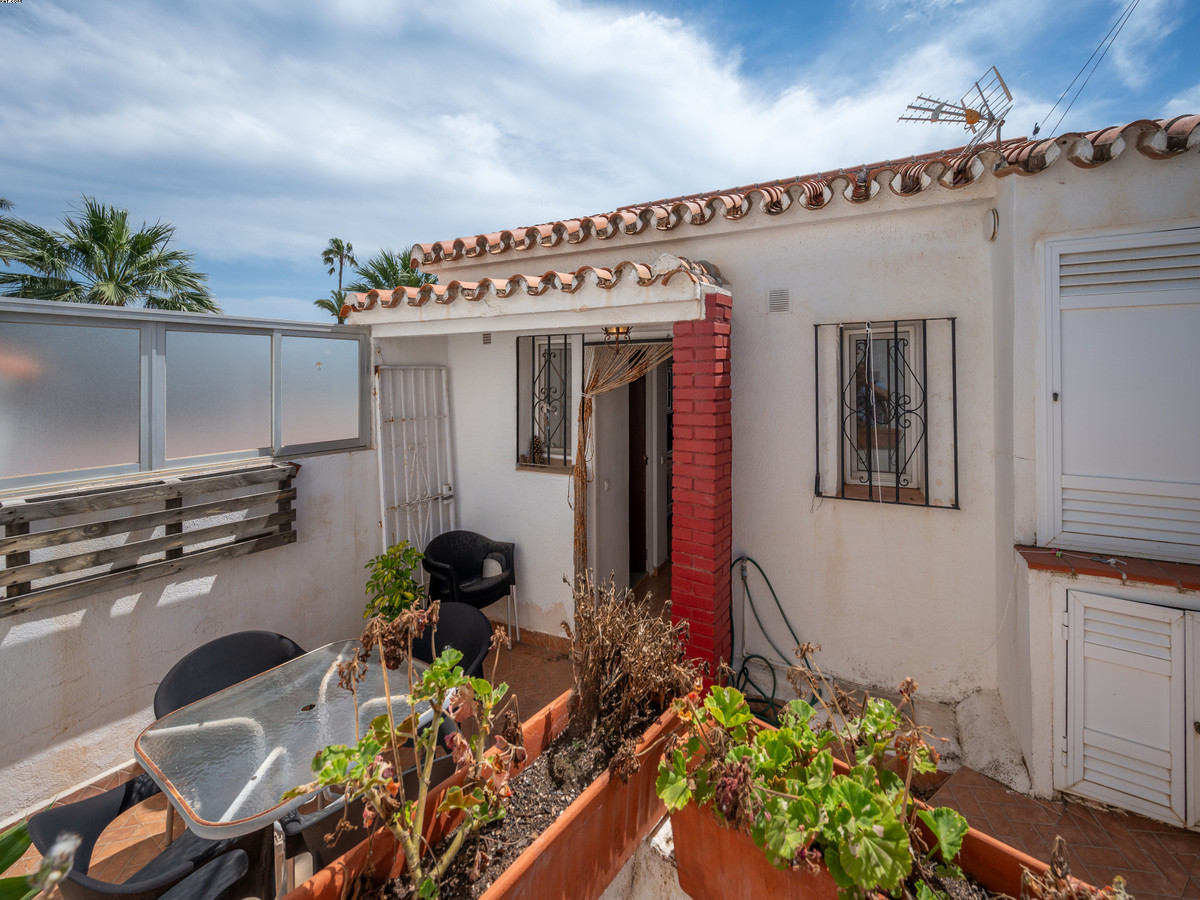 1 Bedroom Ground Floor Apartment For Sale La Cala de Mijas, Costa del Sol - HP4700014