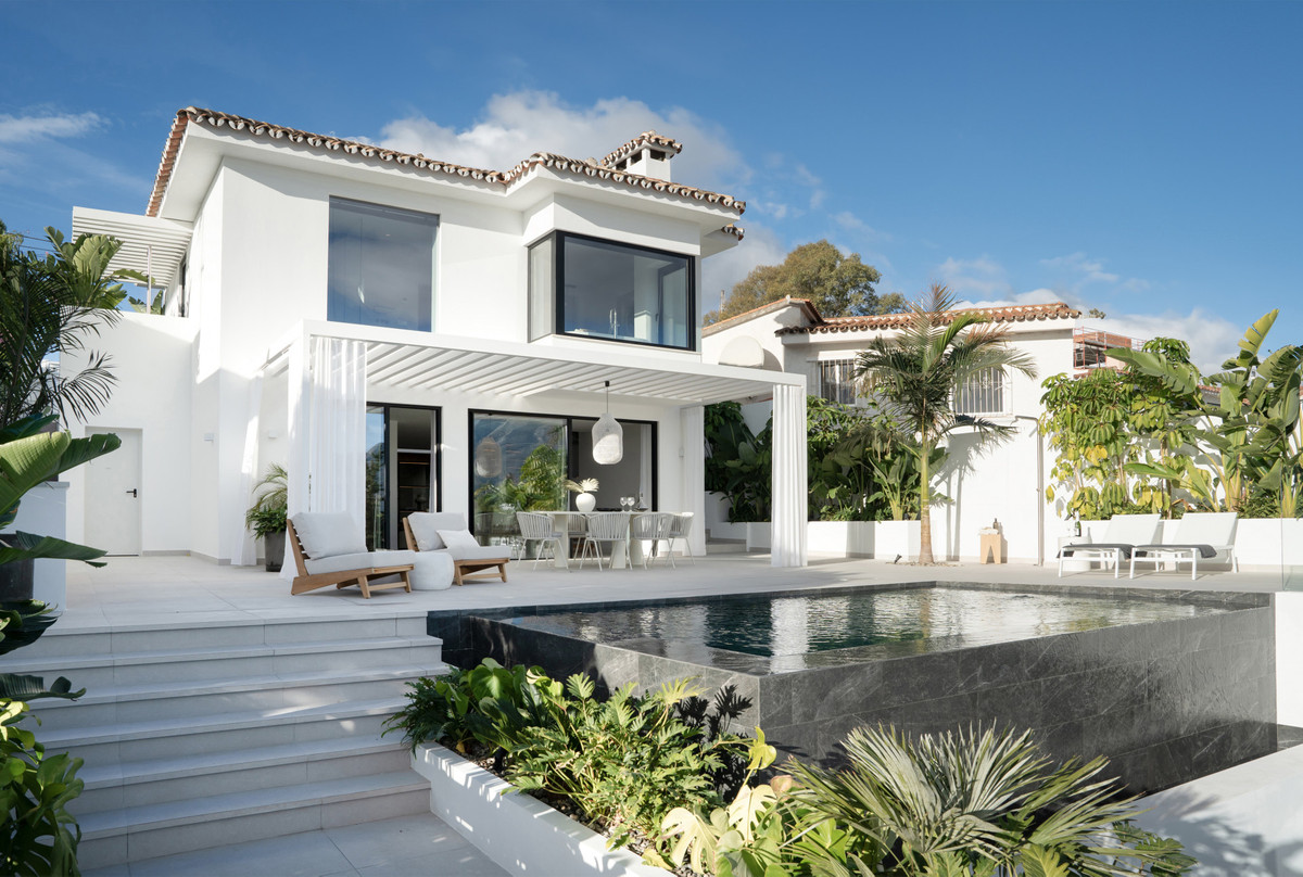 Villa - Chalet en venta en Nueva Andalucía, Costa del Sol