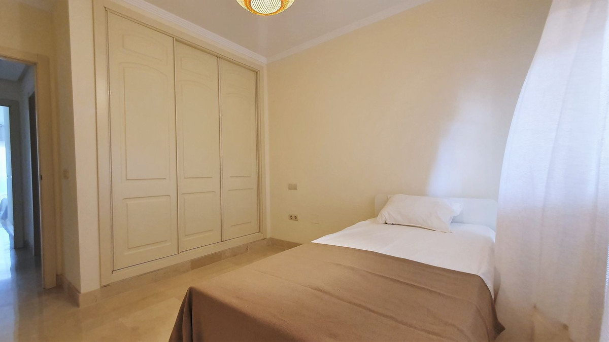 2 bedroom Apartment For Sale in Cancelada, Málaga - thumb 21