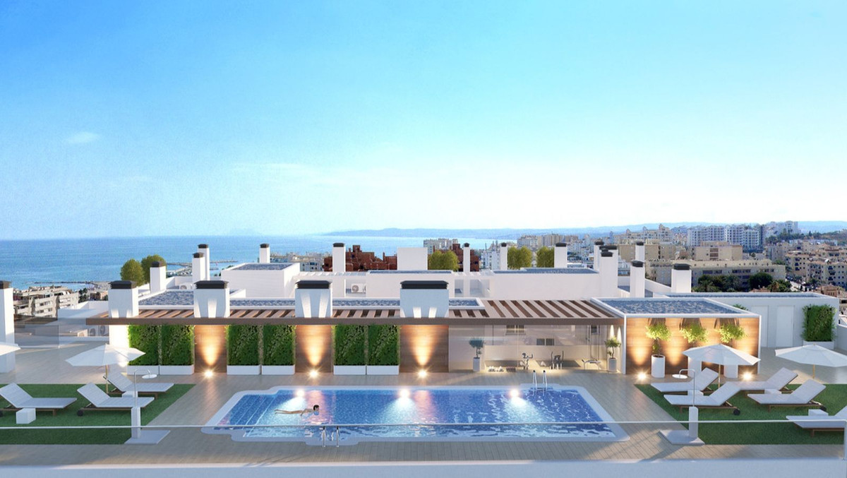 1 bed Apartment for sale in Estepona