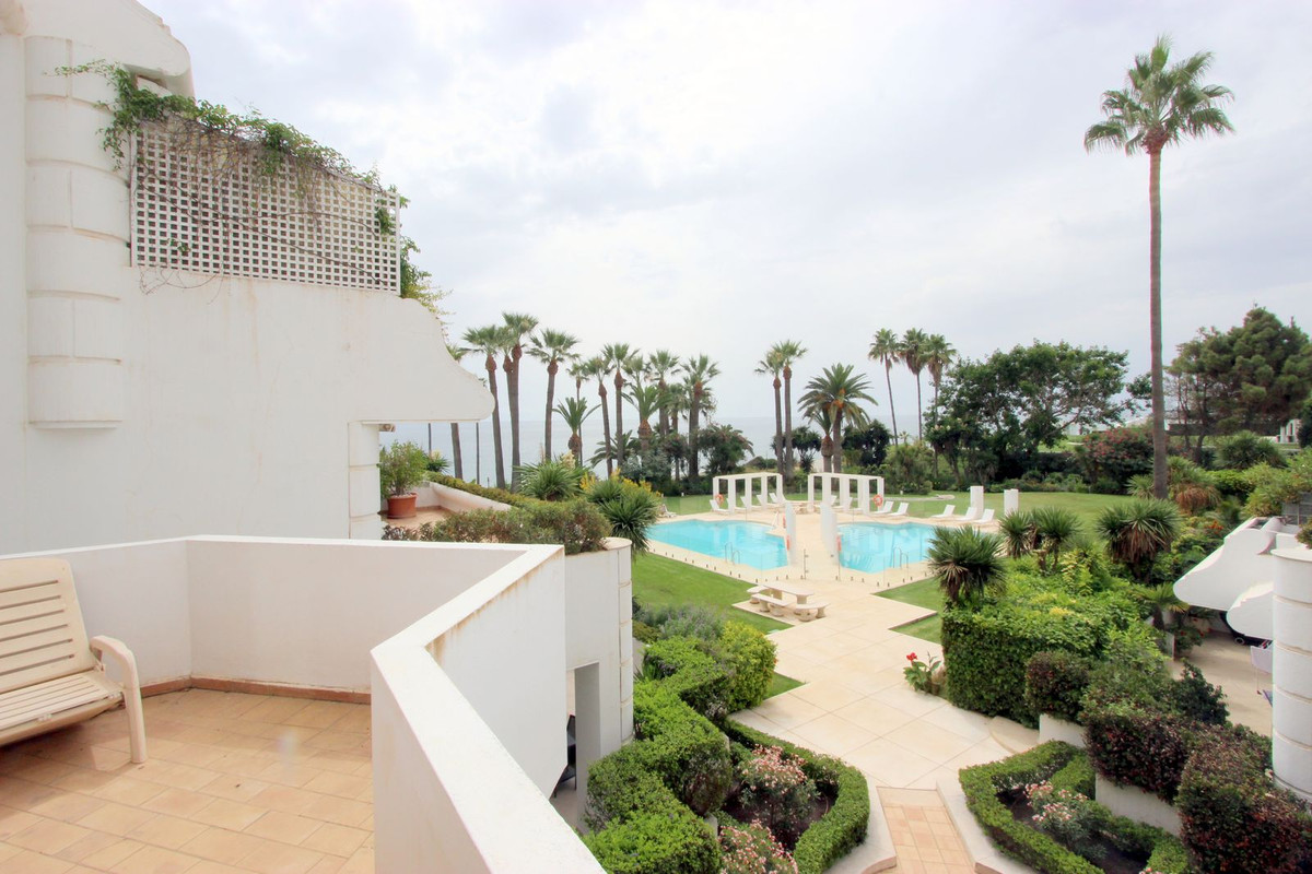2 bedroom Apartment For Sale in New Golden Mile, Málaga - thumb 23