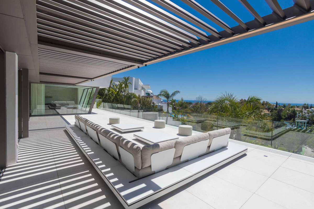 6 Bedroom Detached Villa For Sale La Quinta