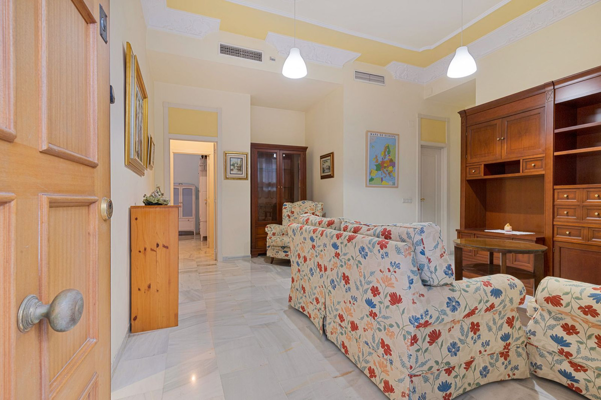 Apartamento con 3 Dormitorios en Venta Málaga