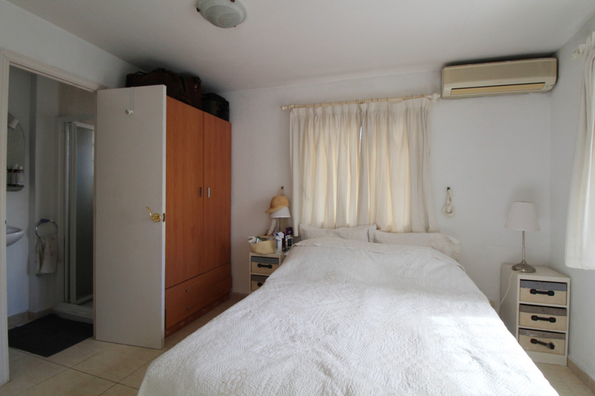 Apartment Ground Floor in El Faro, Costa del Sol
