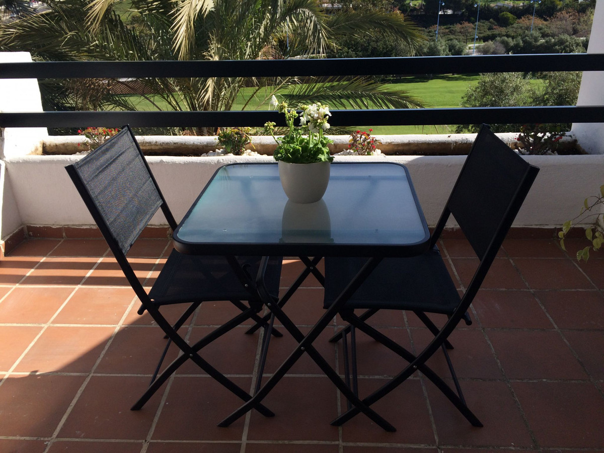Apartment Penthouse in Guadalmina Baja, Costa del Sol
