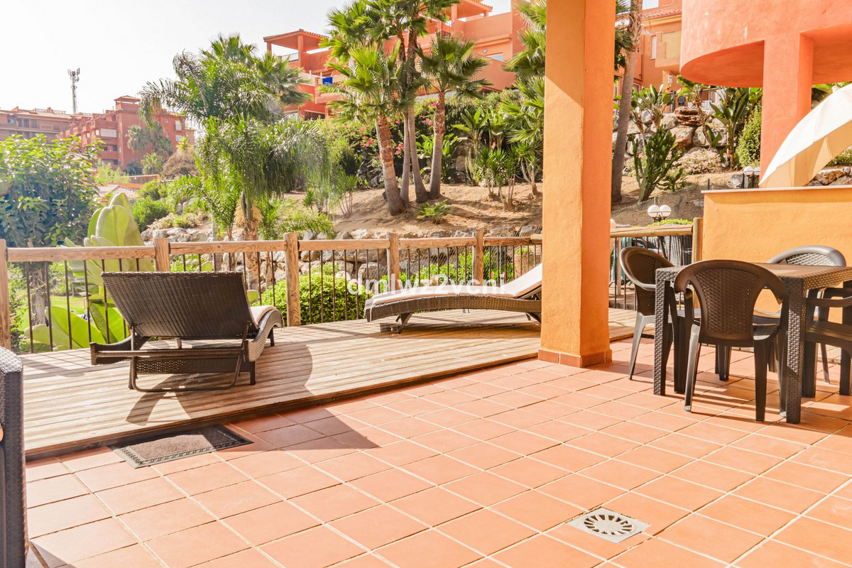 Apartamento Planta Baja en Reserva de Marbella, Costa del Sol
