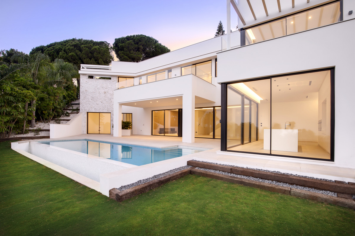 Spectacular newly built villa in one of the most emblematic areas of Marbella, in Rio Real. Surround, Spain