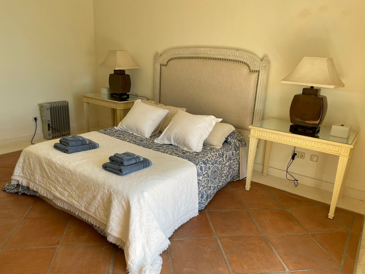 Villa con 8 Dormitorios en Venta Guadalmina Baja