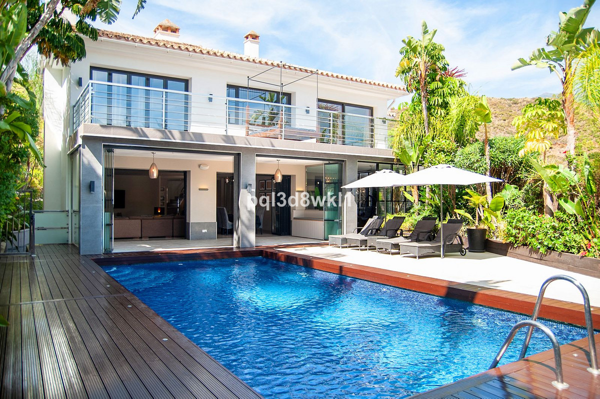 Villa - Chalet en venta en Benahavís R4459981
