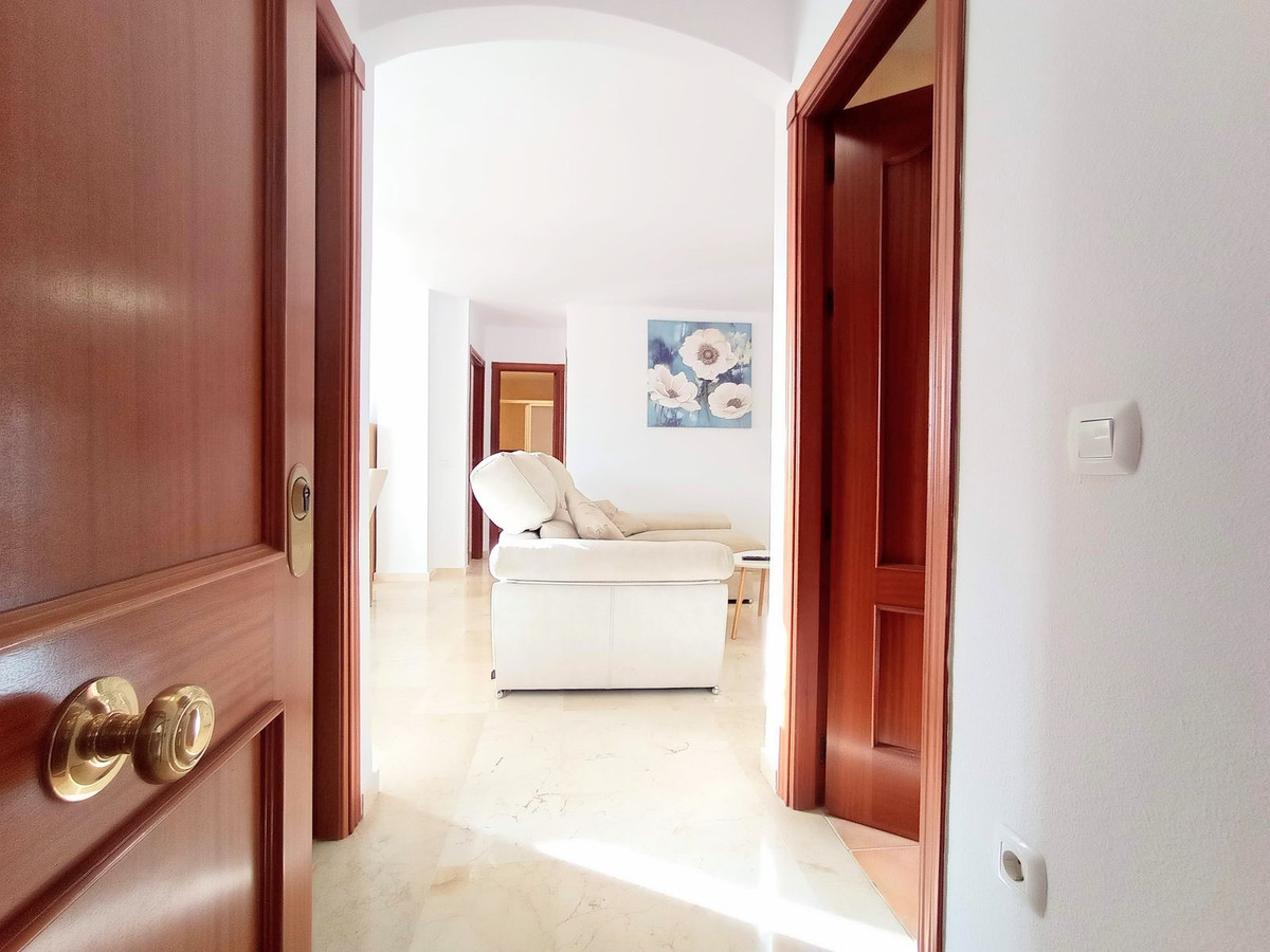 2 bedroom Apartment For Sale in Riviera del Sol, Málaga - thumb 4