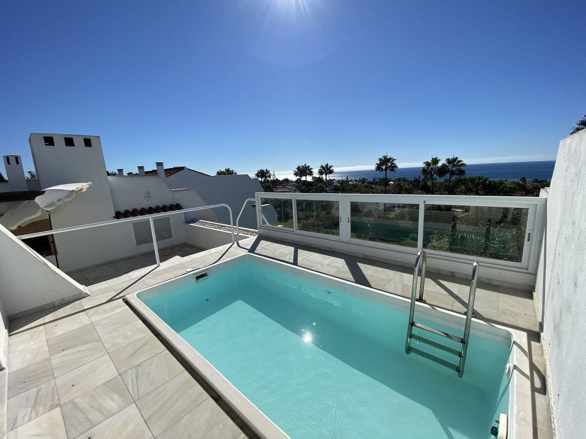 						Appartement  Penthouse
																					en location
																			 à Bahía de Marbella
					