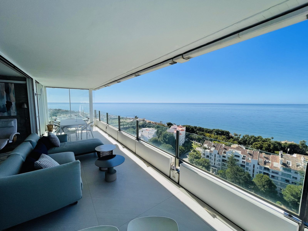 3 Bedroom Middle Floor Apartment For Sale Torre Real, Costa del Sol - HP4677727