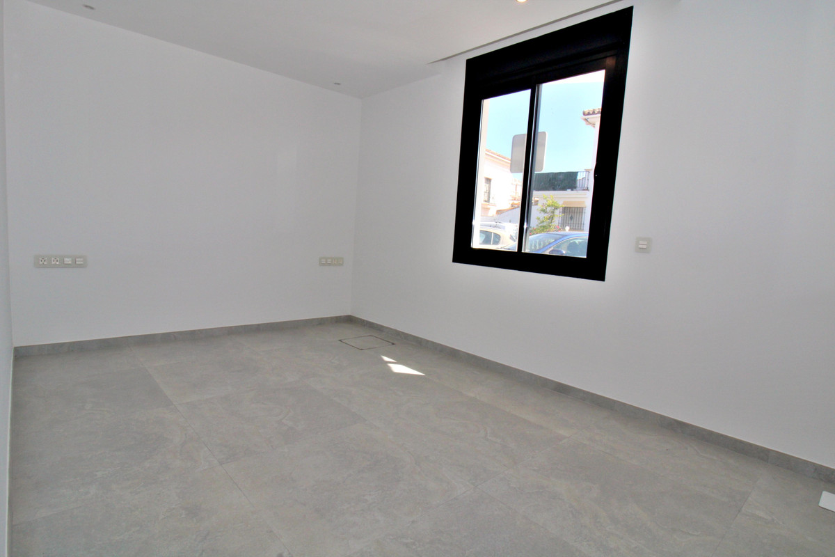 Apartment Ground Floor in La Cala, Costa del Sol
