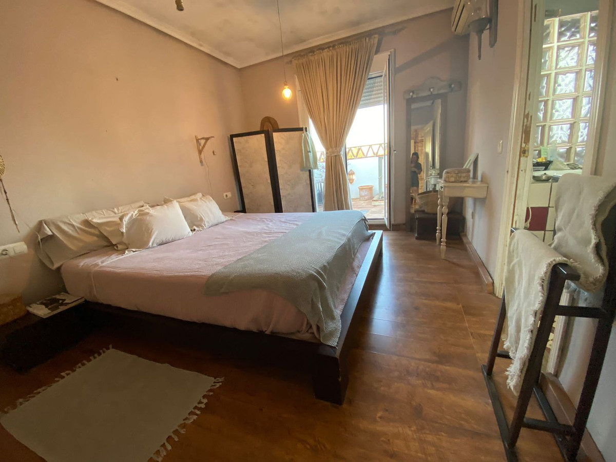 4 bedroom Townhouse For Sale in Estepona, Málaga - thumb 14