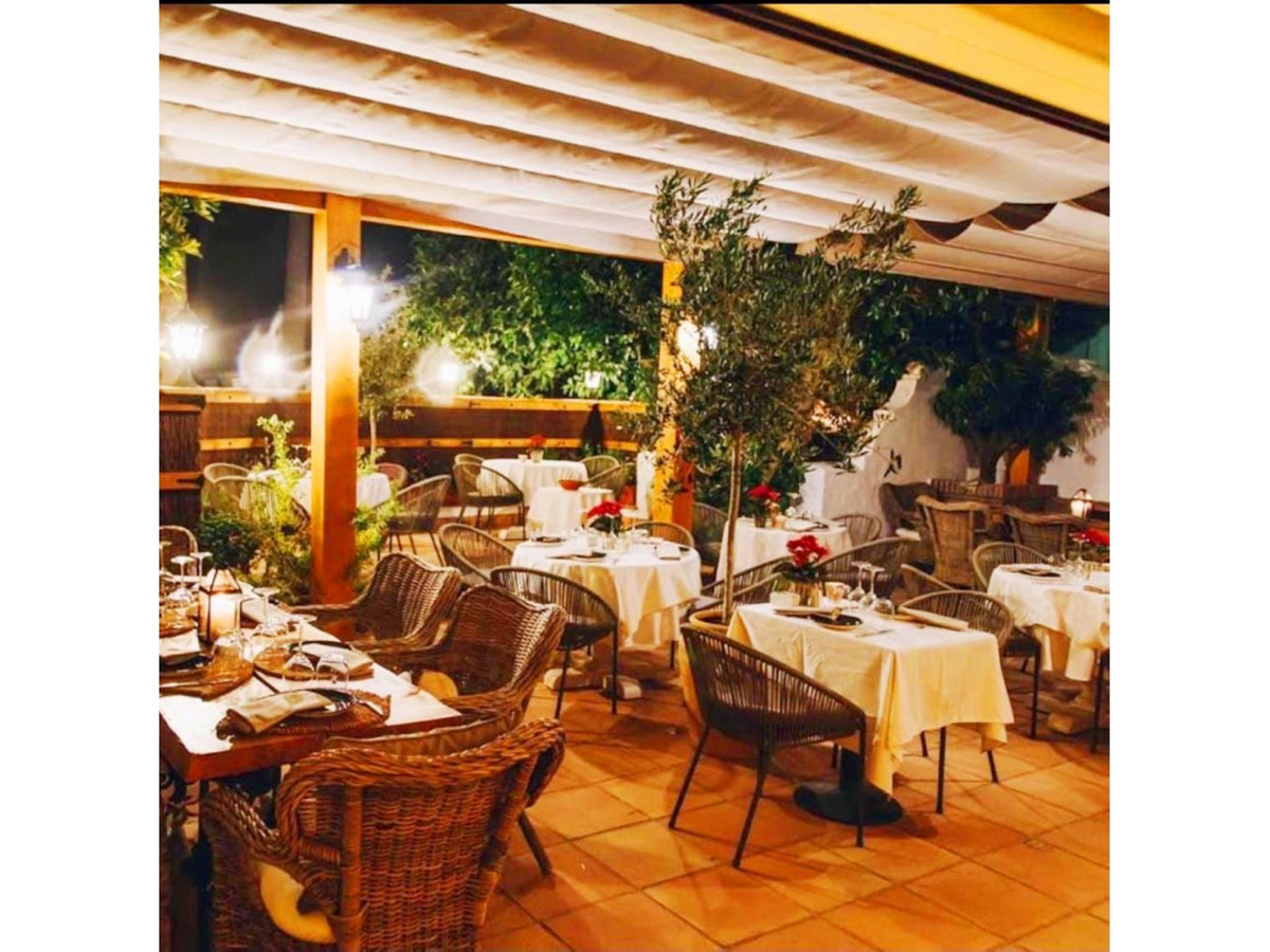 Commerce Restaurant à Nueva Andalucía, Costa del Sol
