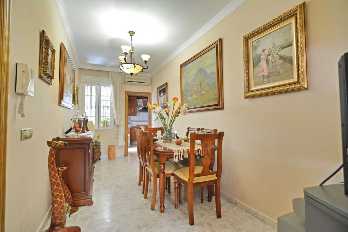 Villa te koop in Fuengirola R4414309