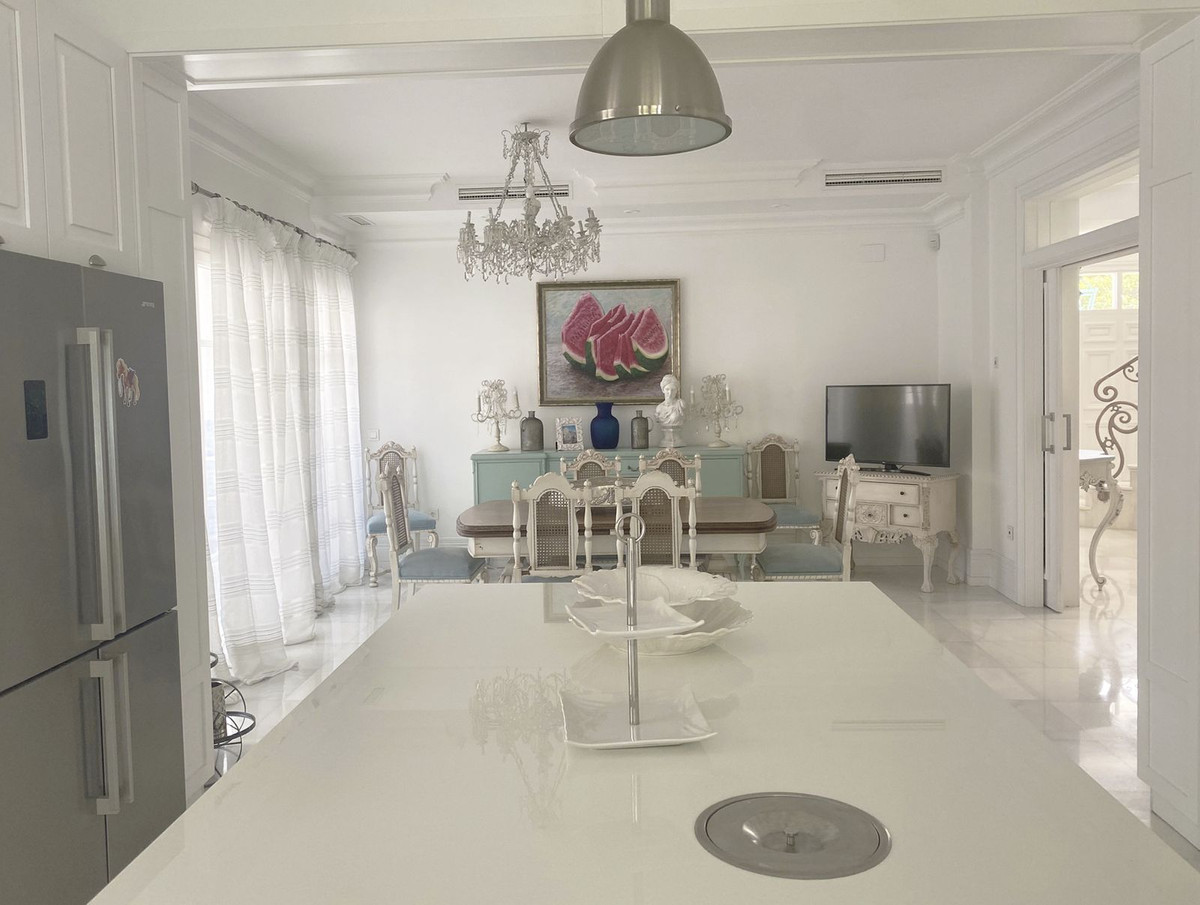 Villa con 11 Dormitorios en Venta Marbella