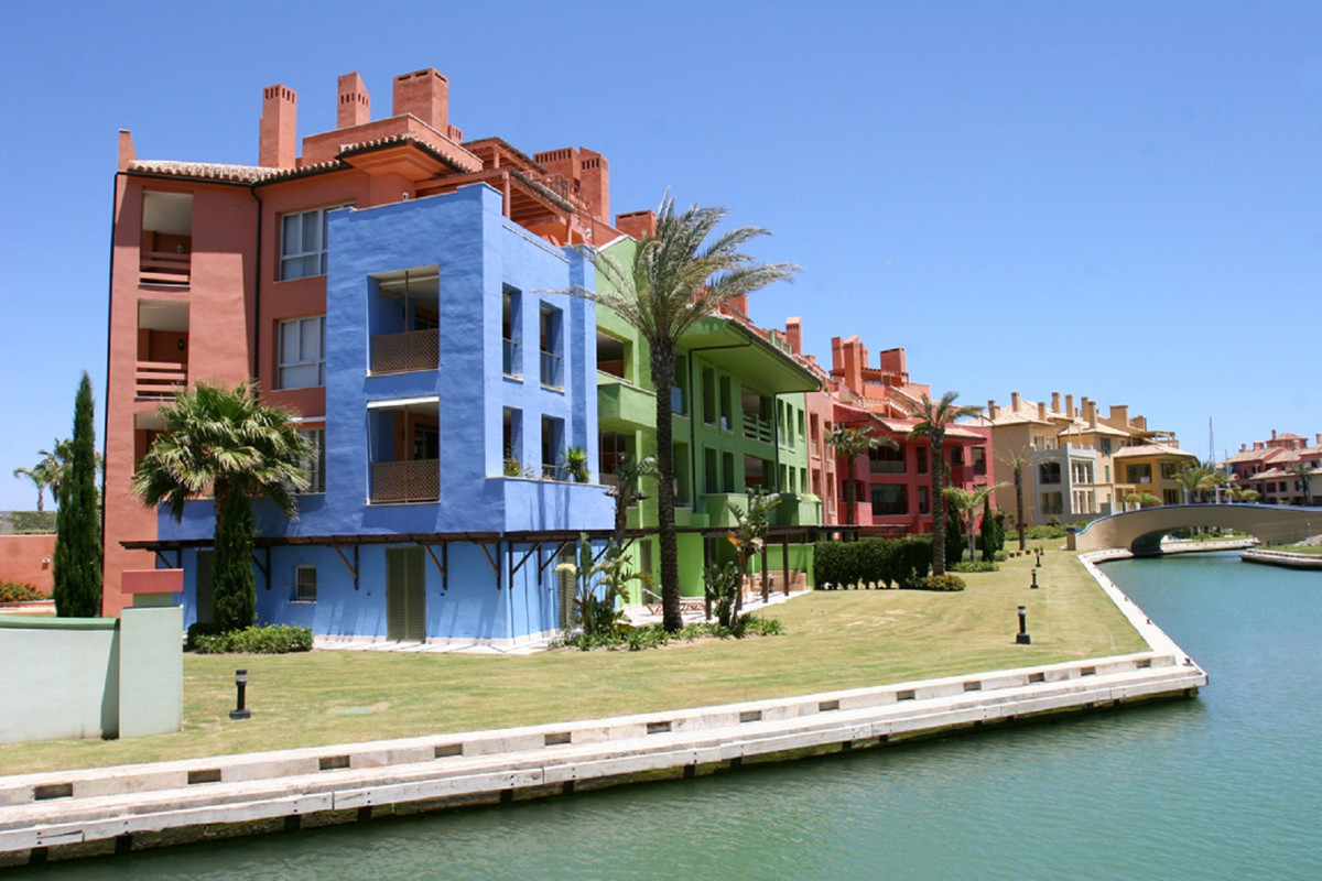 Sotogrande, Costa del Sol, Cádiz, Espanja - Huoneisto - Maantaso