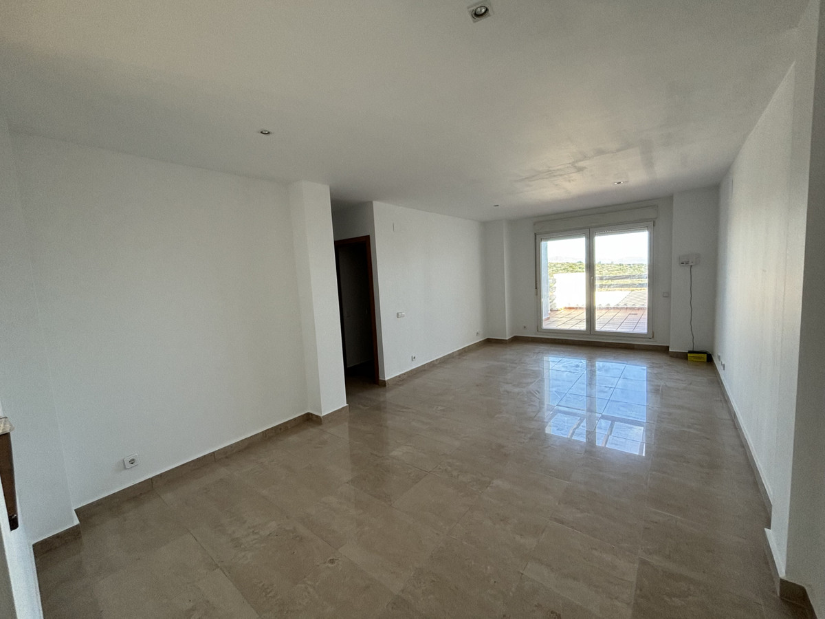 Appartement te koop in La Duquesa R4694959