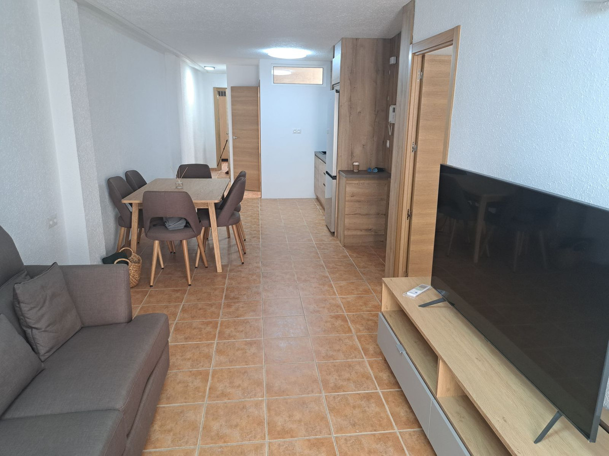 Apartment Middle Floor in Malaga Centro, Costa del Sol

