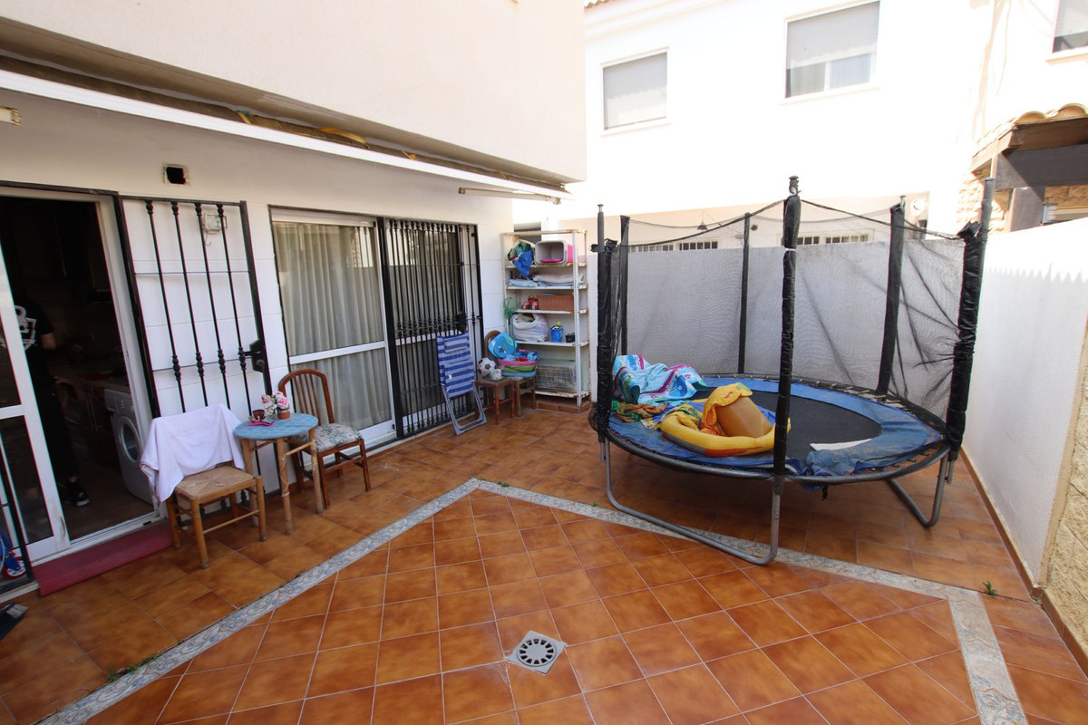 						Townhouse  Terraced
													for sale 
																			 in Las Lagunas
					