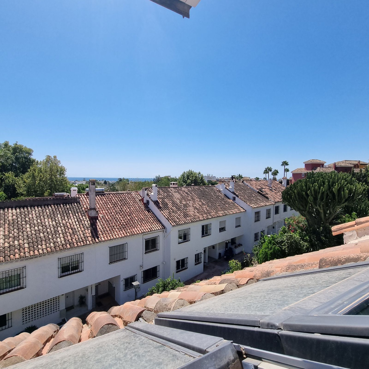 Townhouse for sale in Marbella R4195069