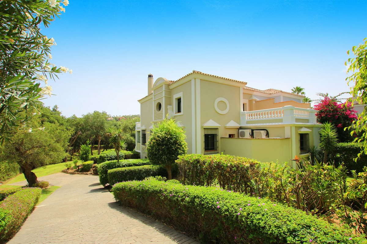 Villa Pareada en Sotogrande Alto, Costa del Sol
