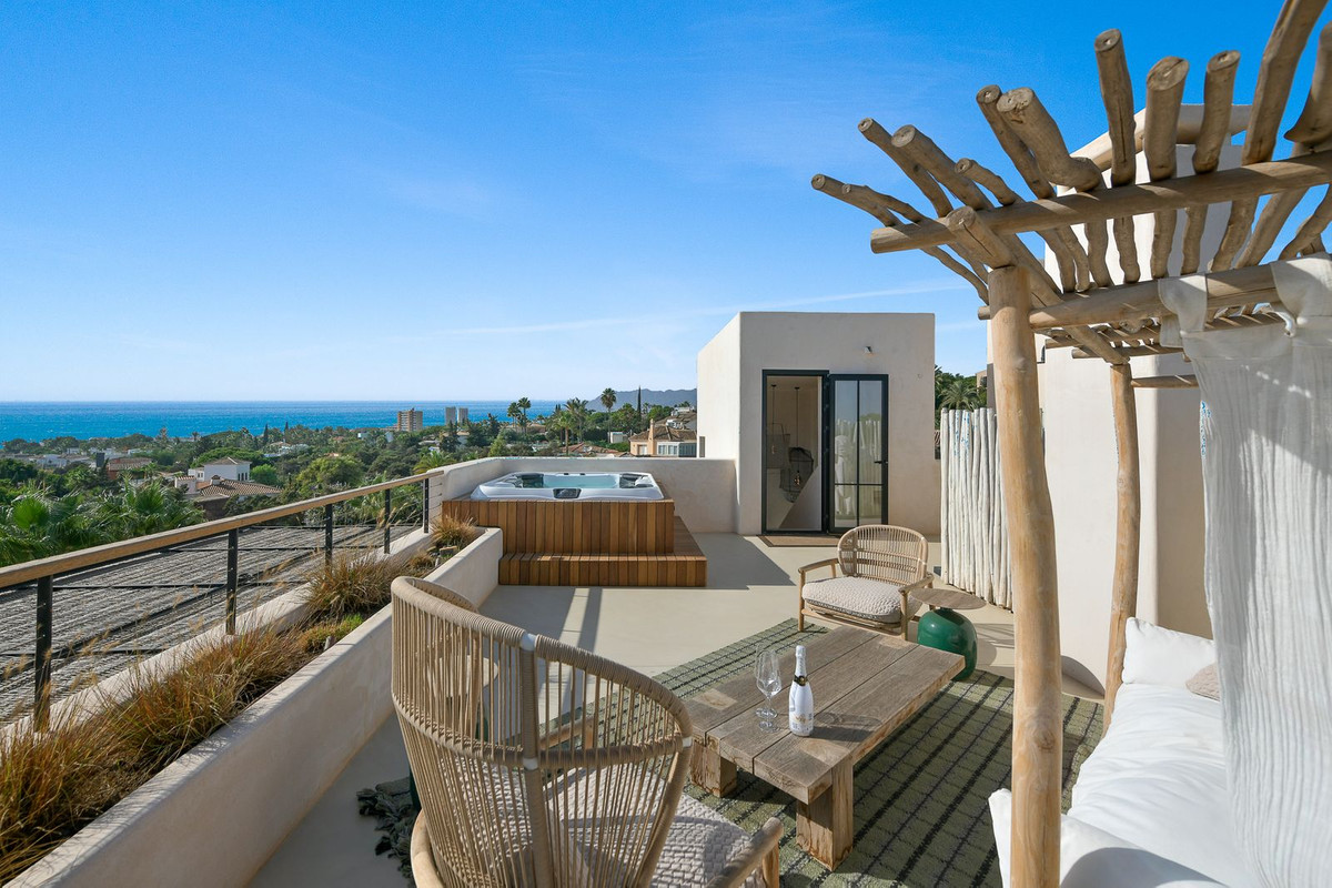 4 bedroom Villa For Sale in Marbesa, Málaga - thumb 18