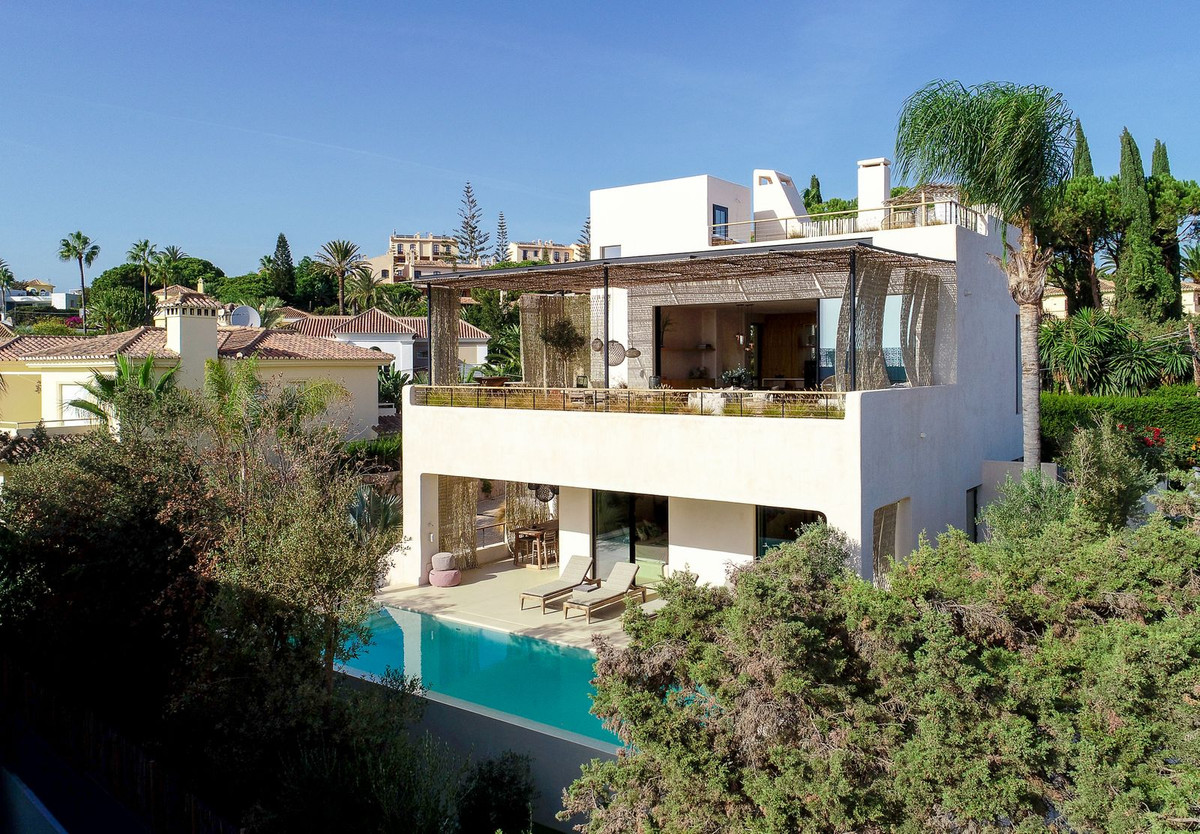 4 bedroom Villa For Sale in Marbesa, Málaga - thumb 41