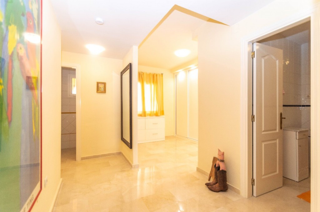 3 bedroom Apartment For Sale in Mijas Costa, Málaga - thumb 34