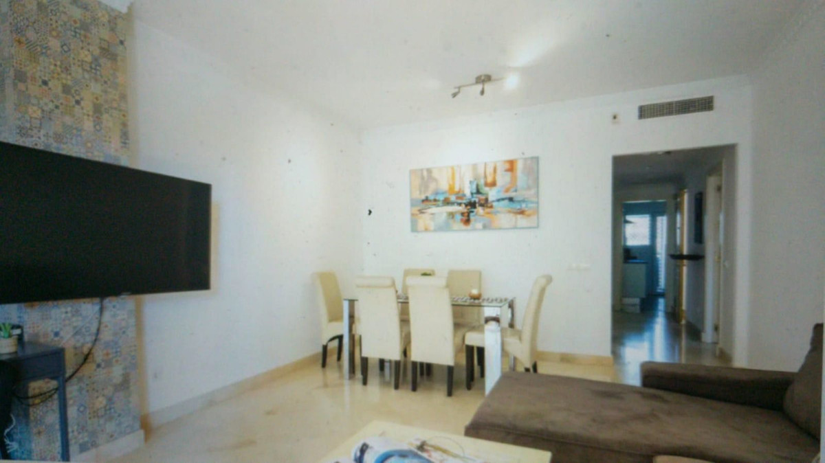 Apartment Middle Floor in Nagüeles, Costa del Sol

