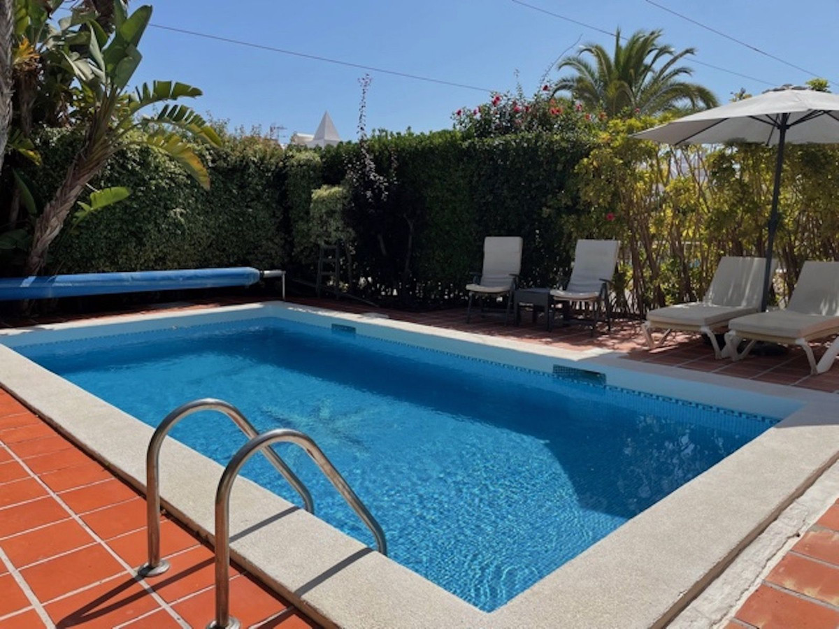 Beautiful detached villa with private pool and access to a large communal pool and garden.