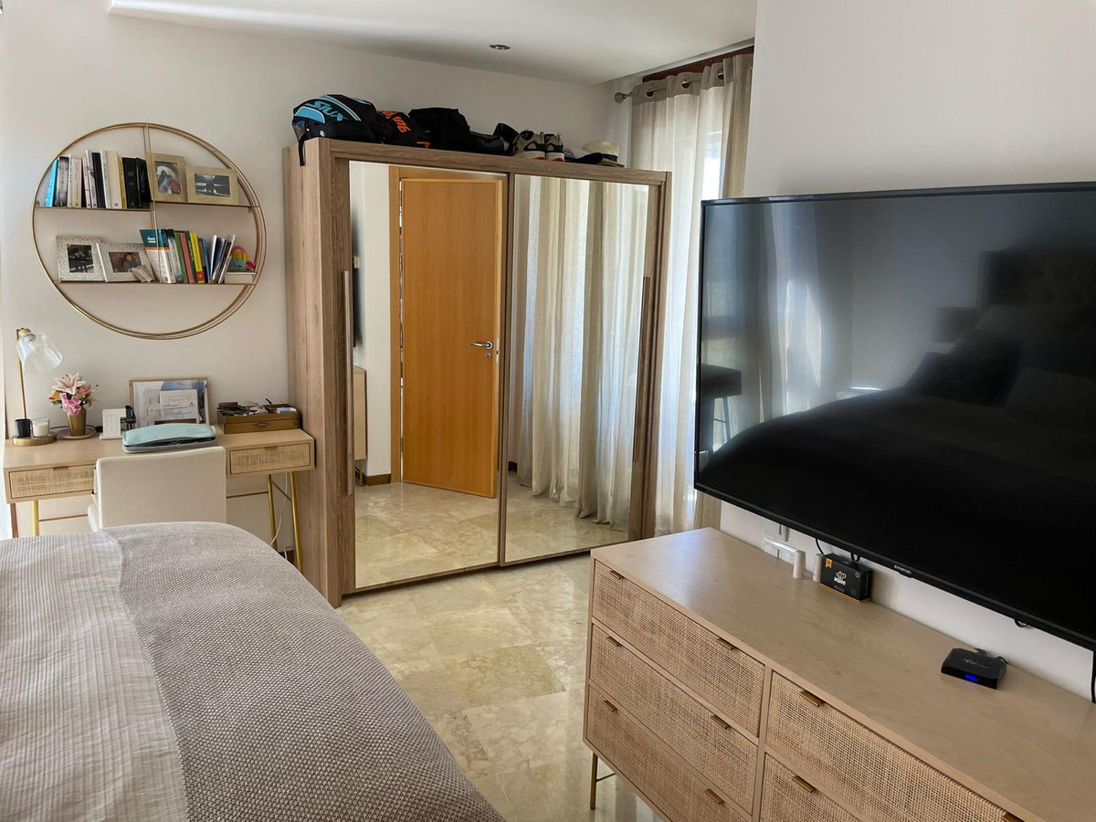 Appartement te koop in Altos de los Monteros R4707205