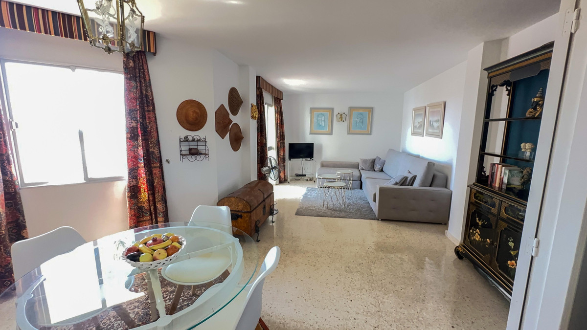 3 Bedroom Middle Floor Apartment For Sale Atalaya