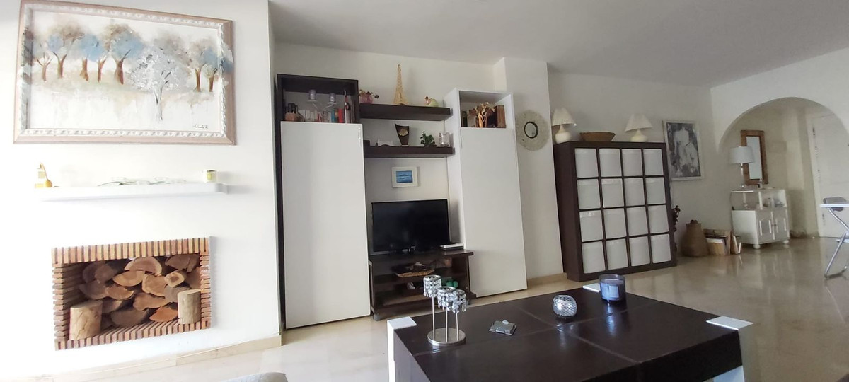 Apartment Middle Floor for sale in Guadalmina Alta, Costa del Sol