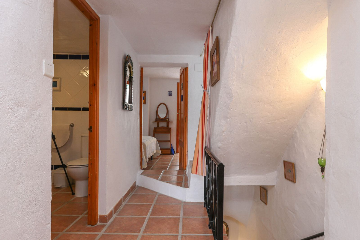 3 Bedroom Terraced Townhouse For Sale Tolox