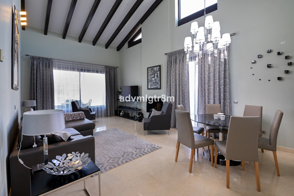						Apartment  Penthouse
													for sale 
																			 in Benahavís
					