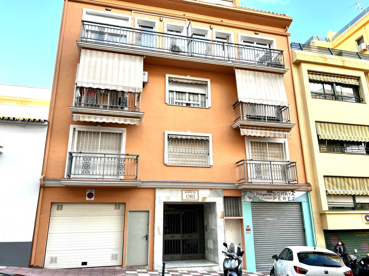 Lovely 3 bedroom 2 bathroom apartment in the heart of Marbella to the East side of town close to the, Spain